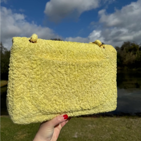 Chanel Rare Maxi Yellow Terry Cloth Vintage Flap - Picture 14 of 15
